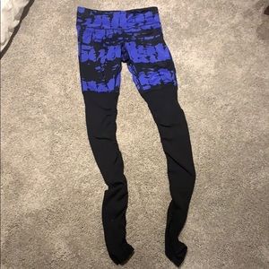 Nwot ALO YOGA goddess legging.szS blue/blk comfy!